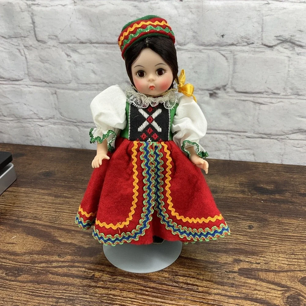 Madame Alexander Doll Czechoslovakia 564 8 inch Vintage Little Women